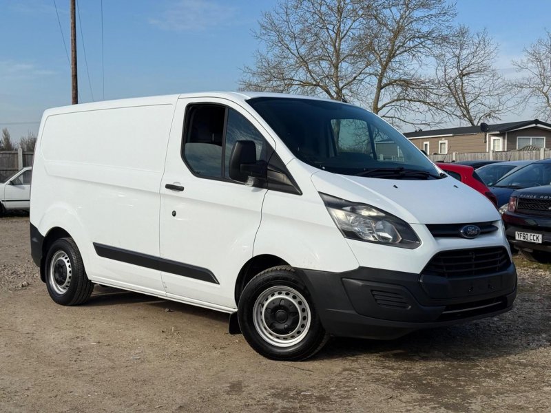 FORD TRANSIT CUSTOM 2.0 TDCi 270 L1 H1 6dr