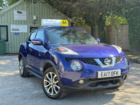 NISSAN JUKE 1.6 Tekna XTRON Euro 6 5dr